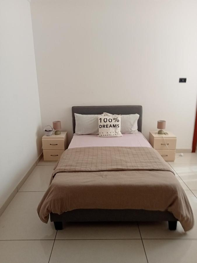 شقة Tricia'S Place - One Family At A Time أكرا المظهر الخارجي الصورة